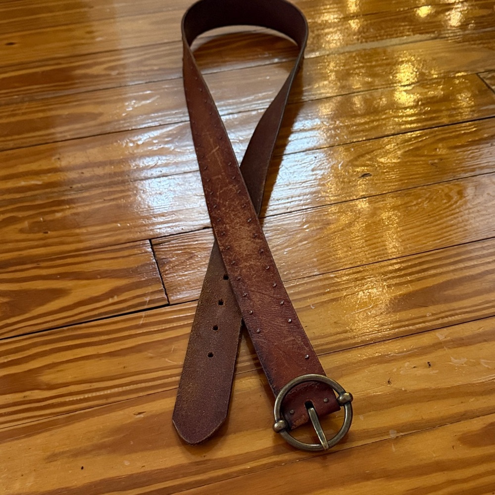 Brown Leather Belt with Brass Buckle Vintage (early ‘90s) American Eagle